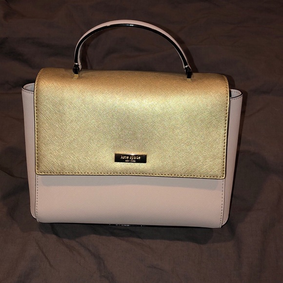 kate spade Handbags - Kate Spade Crossbody